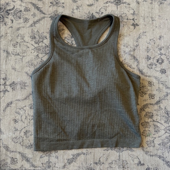lululemon athletica Tops - Lululemon Women’s Ebb to Street Cropped Racerback Tank Top - size 8 - rover